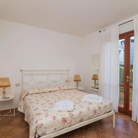 Il Borgo - Happy *