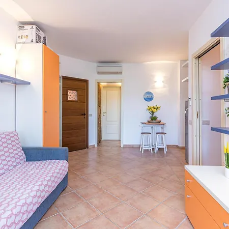Il Borgo - Happy *